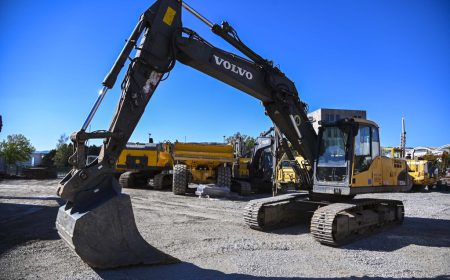 Volvo_EC210C_120190_2007_01