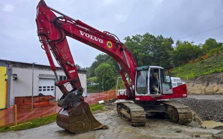 Volvo_EC360CNL_110439_2009_01